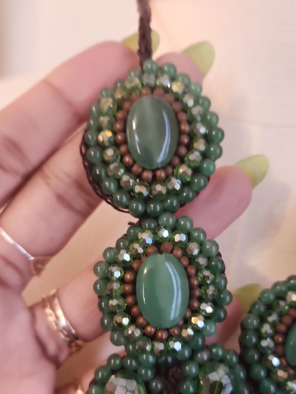 Green Beaded Statement Necklace Floral Cluster Bib Braided Cord - Picture 6 of 10